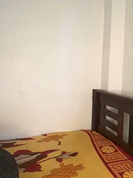  Cute ariana  online show from November 27, 2025, 6:59 am