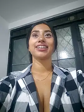 Valentinne z online show from January 31, 2025, 2:26 am