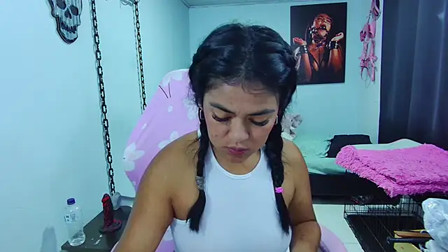 Hannah-grace online show from March 1, 2025, 10:45 am