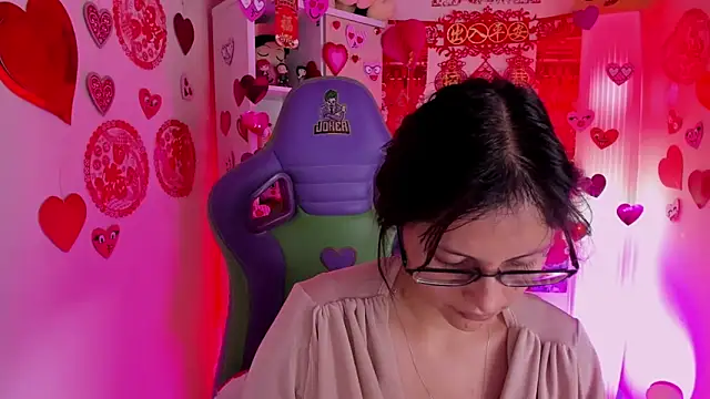 Kyomi chang online show from February 4, 2026, 2:12 pm