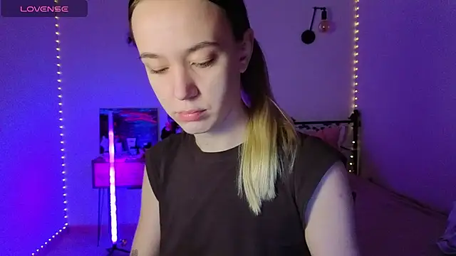 SexyCocobutt online show from October 31, 2025, 7:53 am