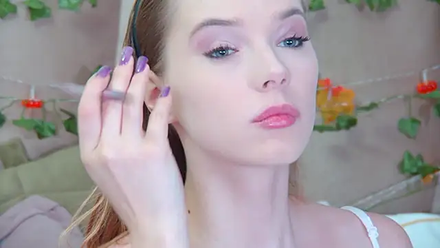 GentleRossi online show from November 11, 2025, 3:12 pm