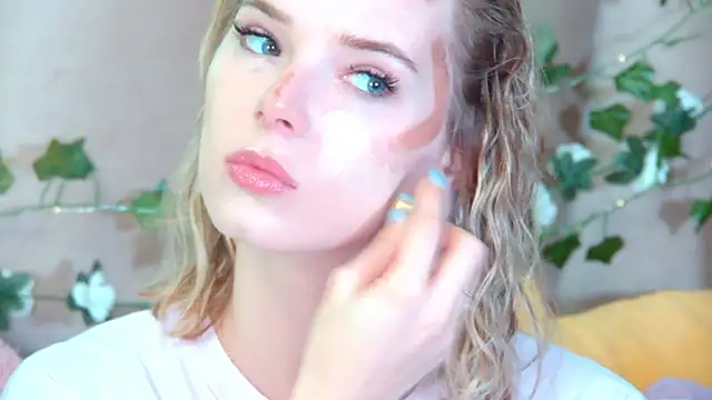 GentleRossi online show from April 25, 2026, 2:58 pm