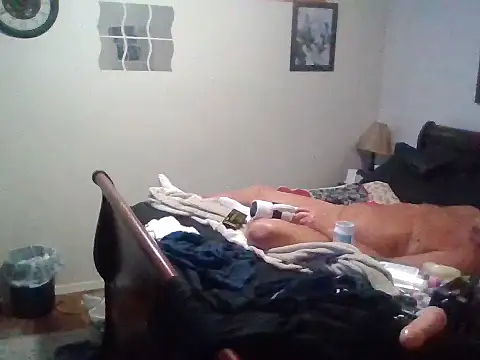 Snapshot of twotonetommyme chatting on March 28, 2026, 2:38 pm twotonetommyme online show from March 28, 2026, 2:38 pm