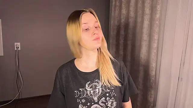 Chanel Gill online show from December 27, 2024, 6:53 pm