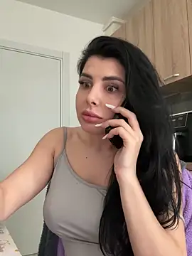 Scarlett-Dream online show from February 24, 2025, 9:43 am