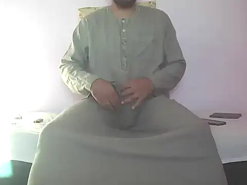 foxsanSs online show from October 18, 2025, 5:21 am