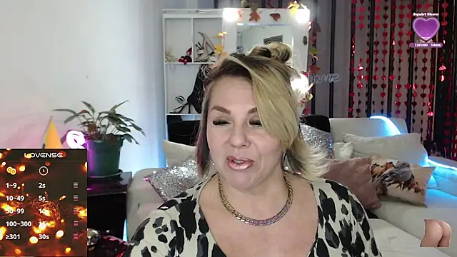 Myrnasexxx online show from February 14, 2025, 5:30 am