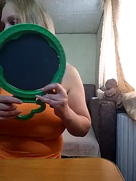 BustyBlond online show from November 9, 2025, 7:50 am