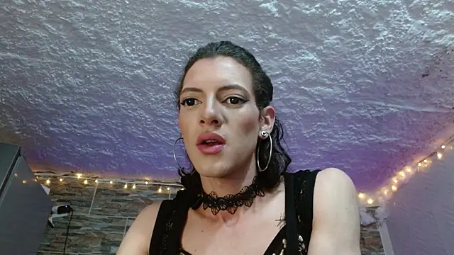 omar alurba online show from October 8, 2025, 4:48 pm