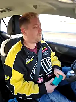 Trucker Hunter online show from January 2, 2025, 9:43 am