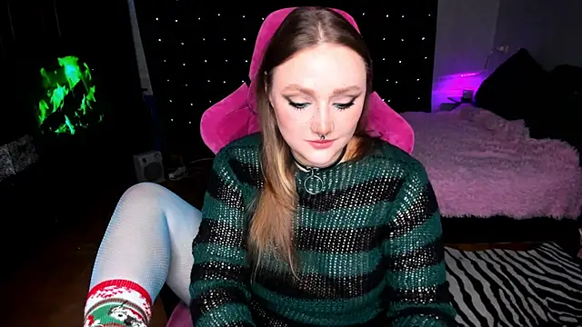 YourDyingBride online show from December 7, 2024, 1:36 am