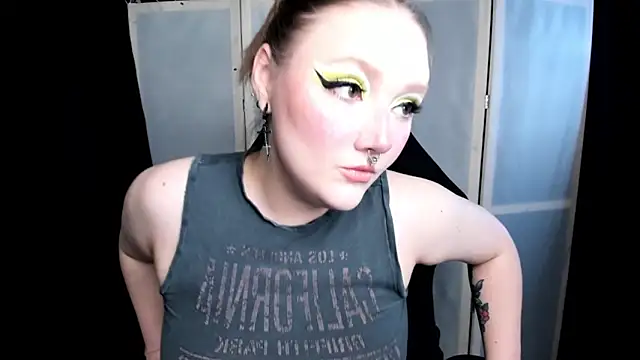 YourDyingBride online show from November 18, 2025, 1:55 am