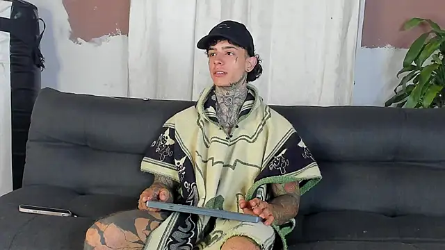 Aron ford online show from October 6, 2025, 12:02 pm