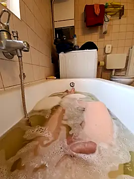 toeloverlive online show from January 28, 2025, 11:38 am