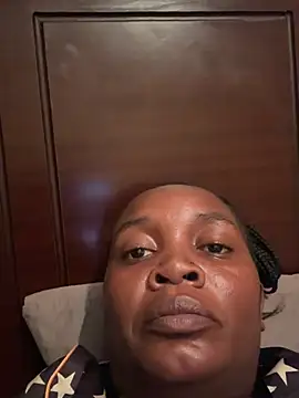 Realdiva02 online show from June 14, 2026, 7:16 pm