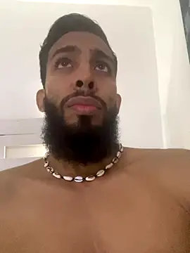 Alessandro  Rossi online show from December 3, 2025, 2:30 am