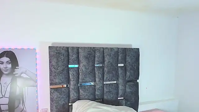 Natasharuso online show from October 21, 2025, 11:00 am