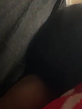 Goddesskarisma online show from December 5, 2025, 1:25 am