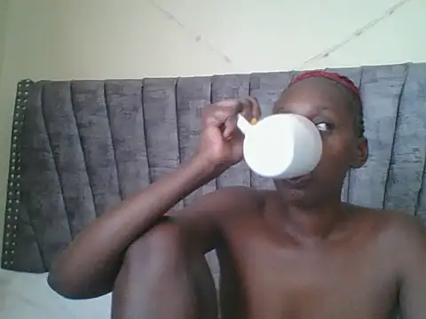 Dizzydose online show from November 6, 2025, 5:30 am