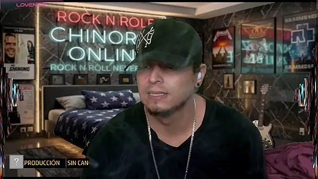 Snapshot of chino_roz chatting on June 15, 2026, 10:56 pm chino roz online show from June 15, 2026, 10:56 pm