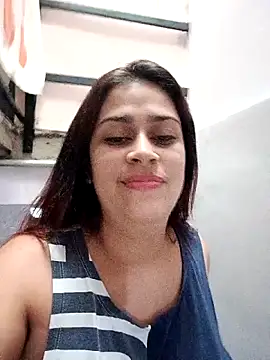 Latina sexy1 online show from September 30, 2025, 11:37 am