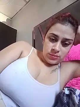 Snapshot of Latina_sexy1 chatting on July 7, 2026, 1:04 pm Latina sexy1 online show from July 7, 2026, 1:04 pm