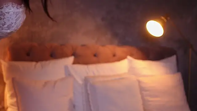 AngelaFay online show from December 2, 2024, 8:30 am