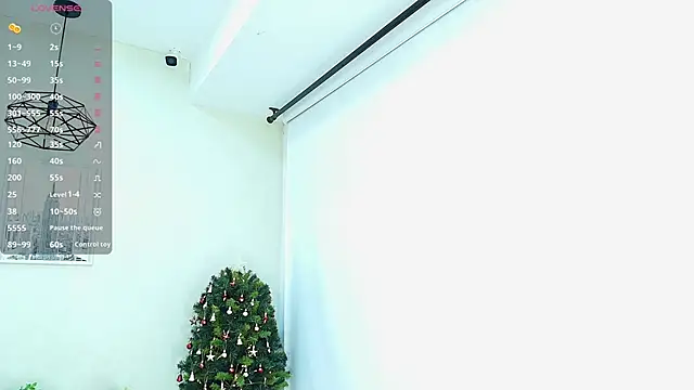 Sassy--Girl online show from November 24, 2025, 9:58 pm