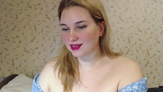 mmmPinUpGirl online show from March 11, 2025, 10:31 pm