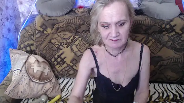 MissBekker online show from January 30, 2025, 6:21 pm