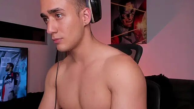 Snapshot of AlexRivera6 chatting on January 23, 2025, 4:19 am AlexRivera6 online show from January 23, 2025, 4:19 am