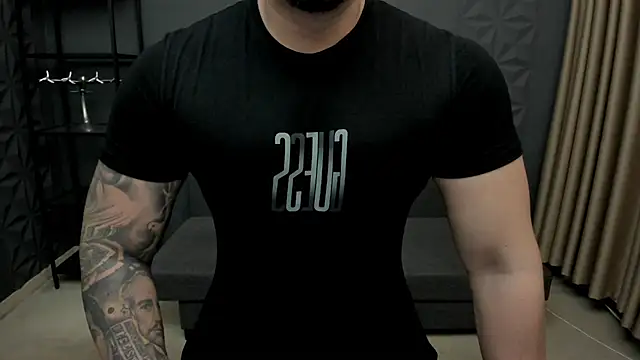 TonyWilcox online show from November 15, 2025, 5:49 am