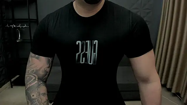 TonyWilcox online show from December 4, 2025, 6:55 am