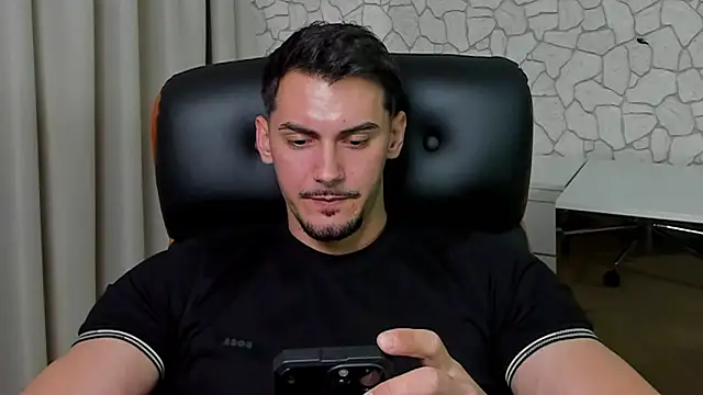 ClintMasters online show from April 21, 2026, 6:09 am