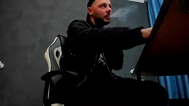 BrianHunts online show from March 11, 2025, 5:38 am