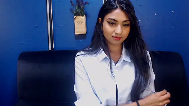Snapshot of Delilah_Blazee chatting on March 11, 2025, 11:33 am Delilah Blazee online show from March 11, 2025, 11:33 am