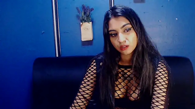 Snapshot of Delilah_Blazee chatting on March 14, 2025, 1:46 pm Delilah Blazee online show from March 14, 2025, 1:46 pm