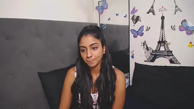 Snapshot of Delilah_Blazee chatting on October 17, 2025, 8:00 pm Delilah Blazee online show from October 17, 2025, 8:00 pm
