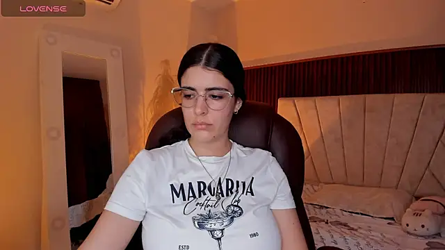  Niah  online show from March 2, 2026, 8:37 pm