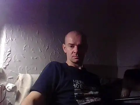 Snapshot of BadRec40 chatting on February 1, 2026, 5:00 pm BadRec40 online show from February 1, 2026, 5:00 pm