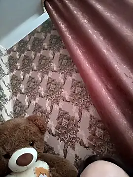 LeilaSaint online show from November 23, 2025, 5:07 am