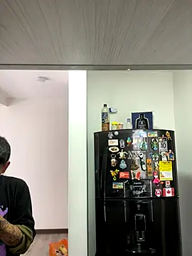 sorry-mom69 online show from December 4, 2025, 5:32 pm