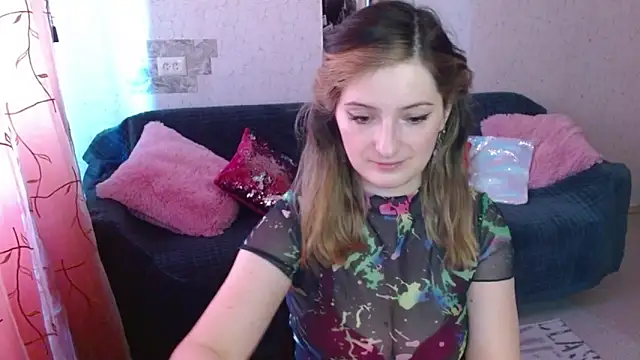 Arielsssplash online show from April 10, 2026, 5:45 am