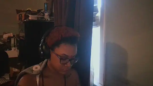 Snapshot of nickytheehawtie chatting on February 7, 2026, 10:24 pm nickytheehawtie online show from February 7, 2026, 10:24 pm