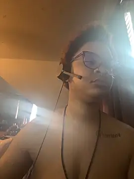 Snapshot of nickytheehawtie chatting on February 26, 2026, 5:23 pm nickytheehawtie online show from February 26, 2026, 5:23 pm