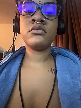 Snapshot of nickytheehawtie chatting on February 27, 2026, 7:36 pm nickytheehawtie online show from February 27, 2026, 7:36 pm