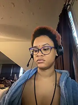 Snapshot of nickytheehawtie chatting on March 3, 2026, 2:01 pm nickytheehawtie online show from March 3, 2026, 2:01 pm