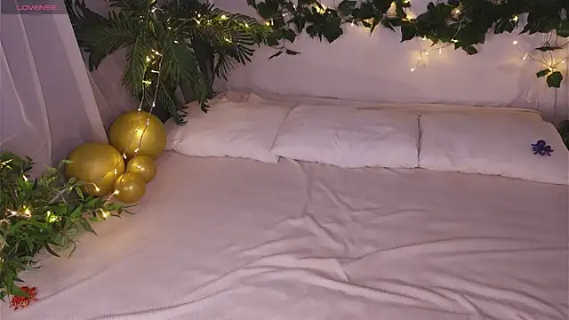 Elfa Mirielle online show from October 15, 2025, 6:57 am