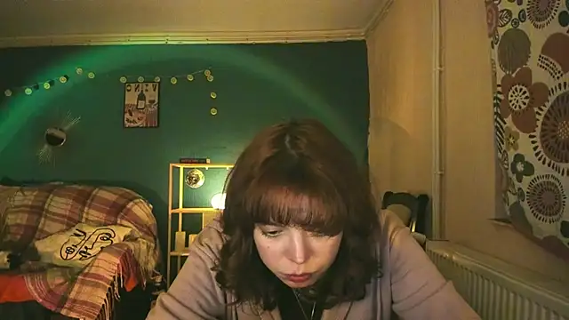 ClancyMorissey online show from February 25, 2025, 8:19 pm